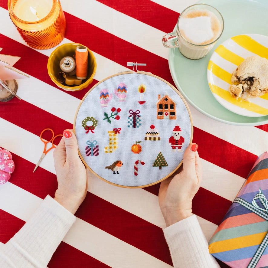 Cotton Clara - Kreuzstich XMAS DIY Set