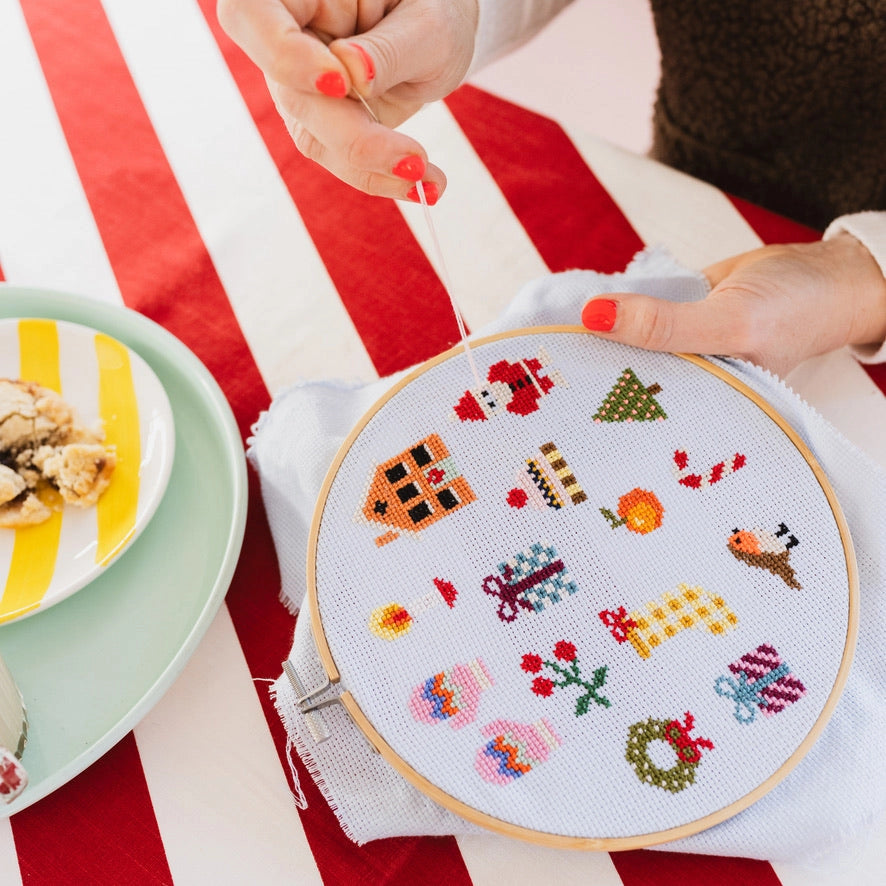 Cotton Clara - Kreuzstich XMAS DIY Set