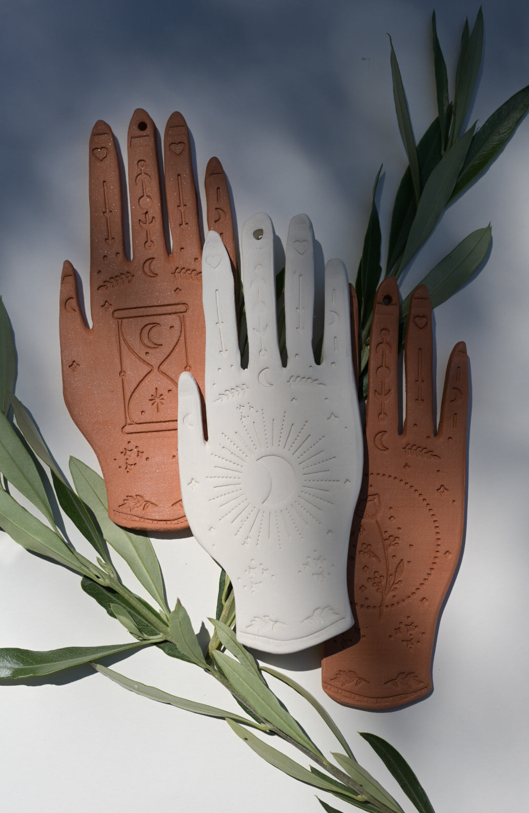 LPDV Ceramics Wandschmuck Hand -  Neumond