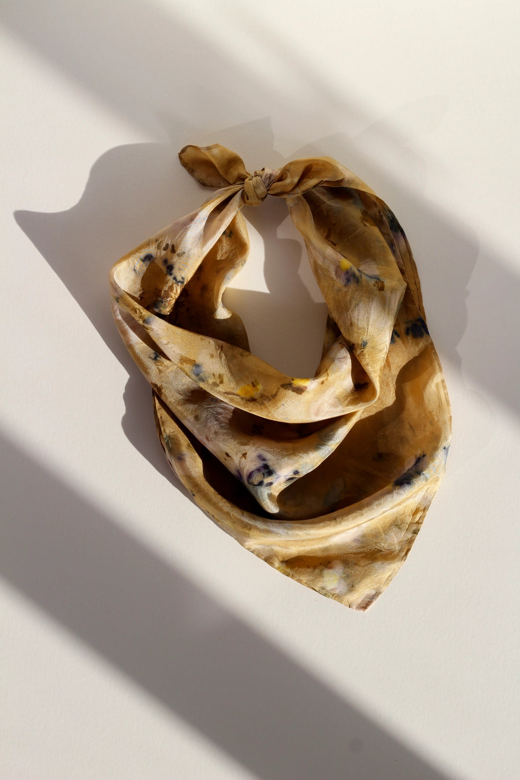 Marram - Seidenfoulard Naturblüten Gold